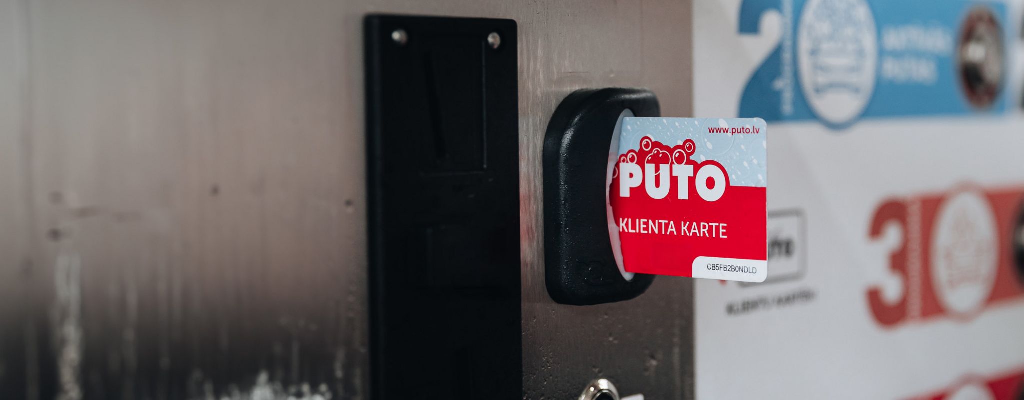 Klienta karte ievietota karšu lasītāja iekārtā